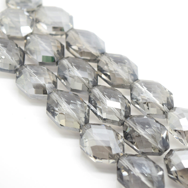 STAR BEADS: 5 x Octagon Faceted Glass Beads 22x16x11mm - Silver Shade - Octagon Beads