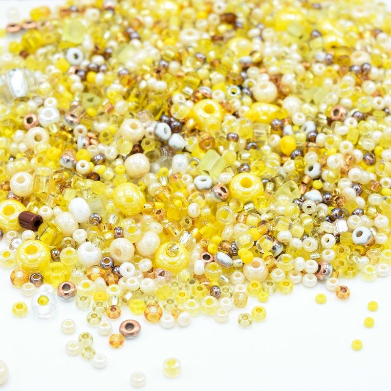 Preciosa Rocailles Czech Glass Seed Beads (40g) - Yellow Mix