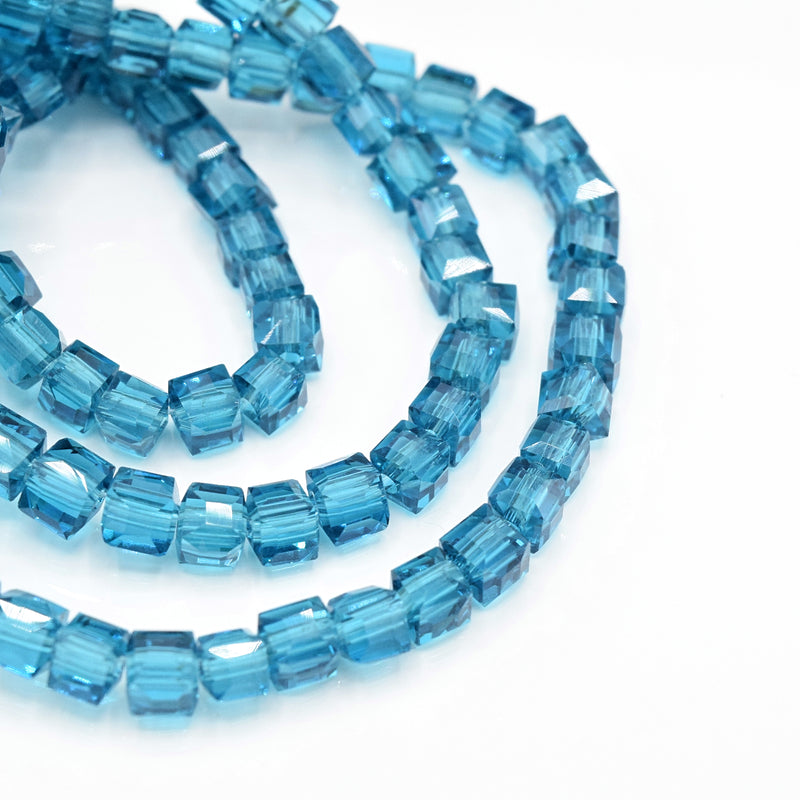 198 x Faceted Cube Glass Beads 4mm - Turquoise