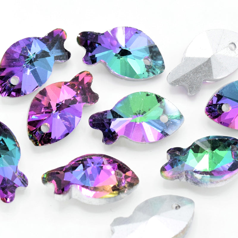 10 x Faceted Glass Fish Pendants Silver Plated 17mm - Green / Purple