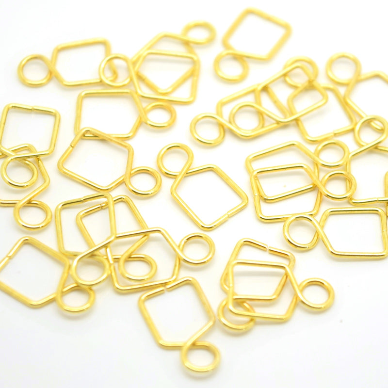 50 x Brass Pendant Pinch Hook Findings 14x8mm - Gold Plated